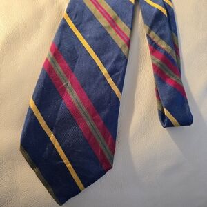 GAP Blue Yellow and Red Stripes Men's Silk 59.5" Necktie Tie